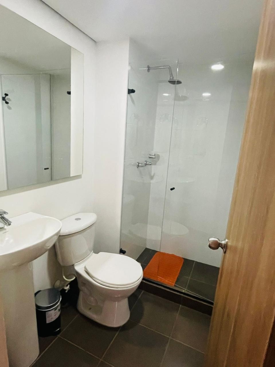 Apartamento en venta en Toledo, La Estrella · foto 10 de 24