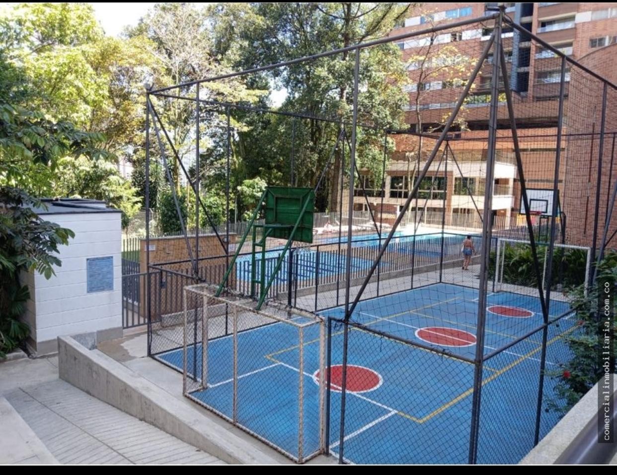 Apartamento en venta en Toledo, La Estrella · foto 15 de 24