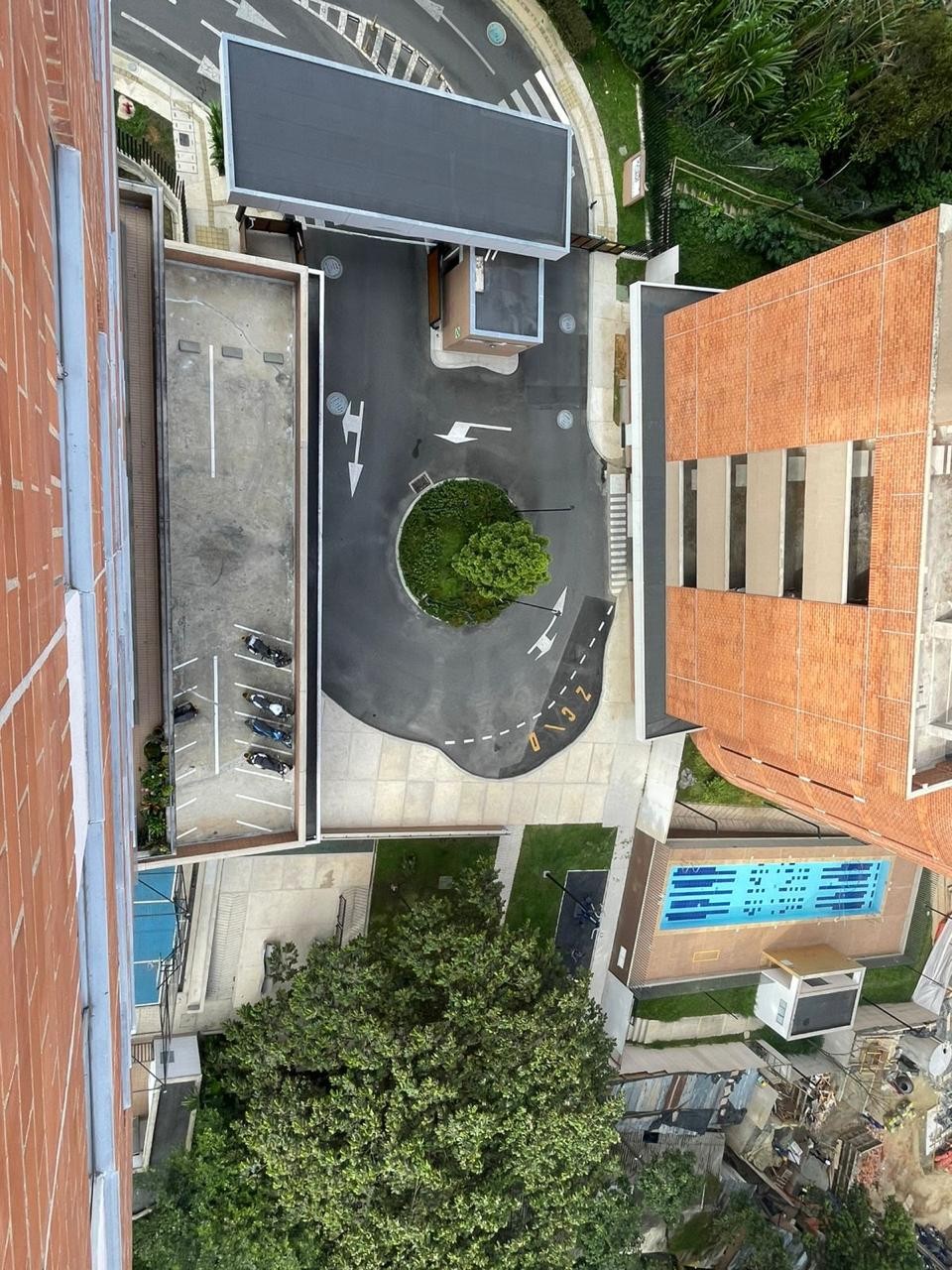 Apartamento en venta en Toledo, La Estrella · foto 21 de 24