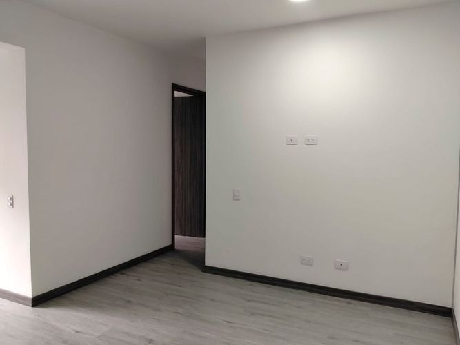 Apartamento de 3 alcobas en arriendo en La Florida, Medellín, 76 m² · foto 10 de 19