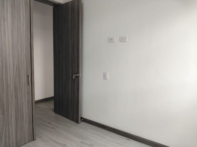 Apartamento de 3 alcobas en arriendo en La Florida, Medellín, 76 m² · foto 14 de 19