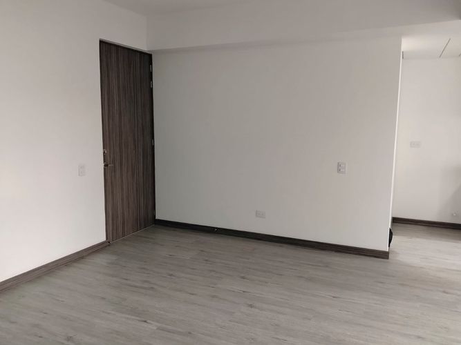 Apartamento de 3 alcobas en arriendo en La Florida, Medellín, 76 m² · foto 15 de 19