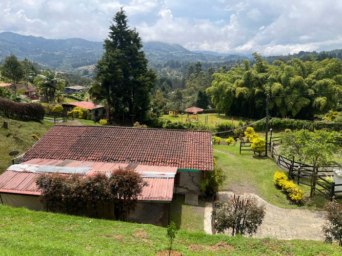 Casa de 4 alcobas en venta en El Molino, Guarne, 120 m² · foto 6 de 24
