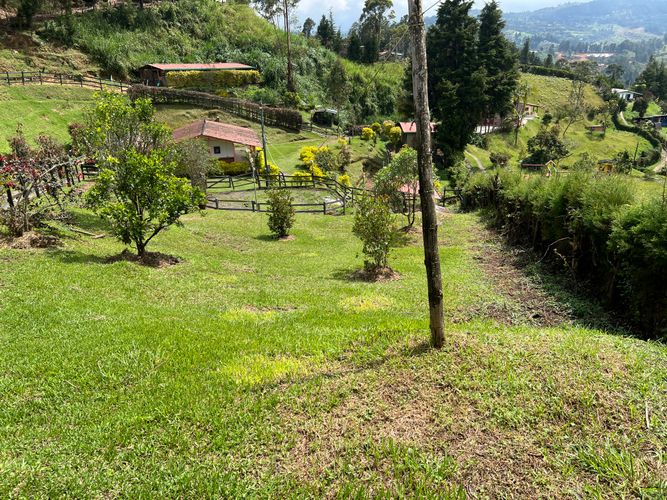 Casa de 4 alcobas en venta en El Molino, Guarne, 120 m² · foto 13 de 24
