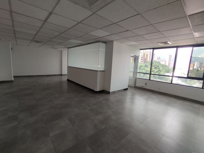 Oficina en arriendo en La Ceja, 85 m² · foto 11 de 12