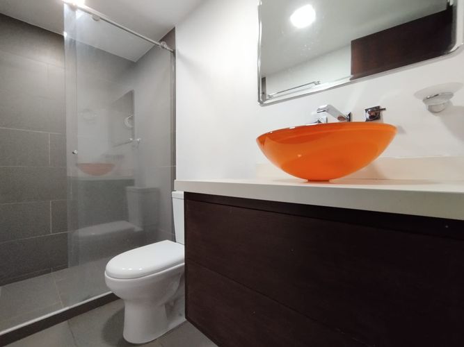 Apartamento de 3 alcobas en arriendo en El Poblado, Medellín, 140 m² · foto 7 de 19