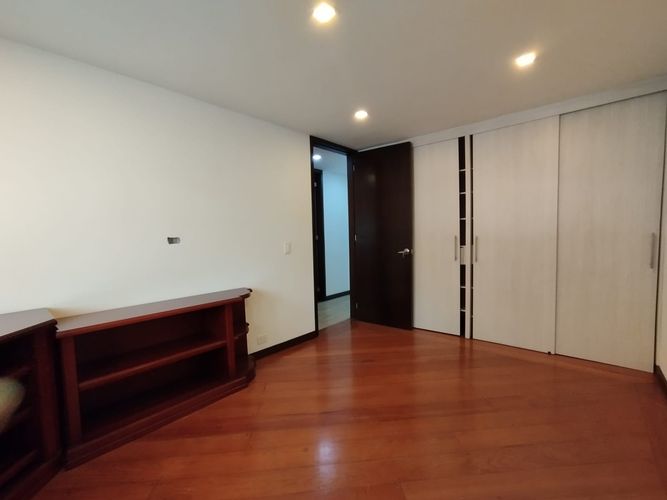 Apartamento de 3 alcobas en arriendo en El Poblado, Medellín, 140 m² · foto 10 de 19