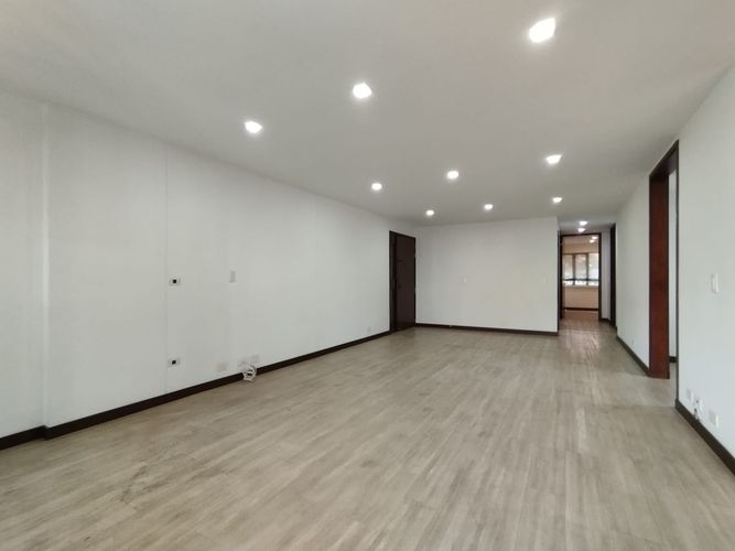 Apartamento de 3 alcobas en arriendo en El Poblado, Medellín, 140 m² · foto 16 de 19