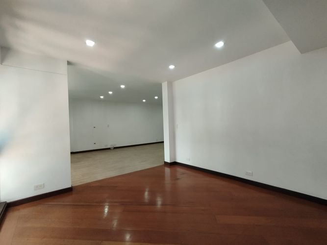 Apartamento de 3 alcobas en arriendo en El Poblado, Medellín, 140 m² · foto 18 de 19
