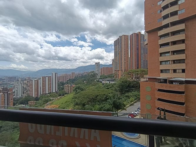 Apartamento de 3 alcobas en arriendo en Las Lomitas, Sabaneta, 120 m² · foto 9 de 15