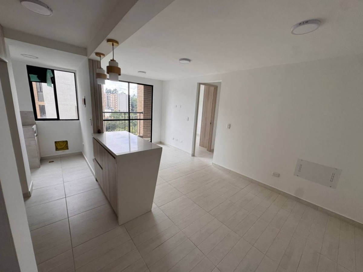 Apartamento en arriendo en Cuatro Esquinas, Rionegro · foto 4 de 17