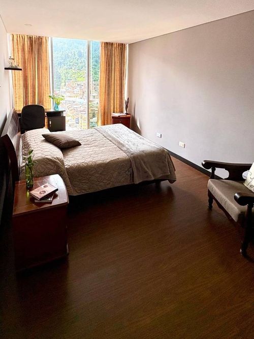 Apartamento de 2 alcobas en venta en La Veracruz, Bogotá, 94 m² · foto 4 de 11