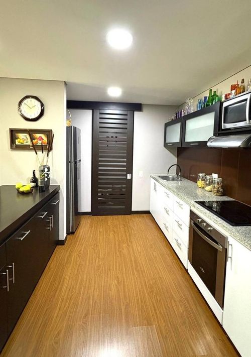 Apartamento de 2 alcobas en venta en La Veracruz, Bogotá, 94 m² · foto 6 de 11