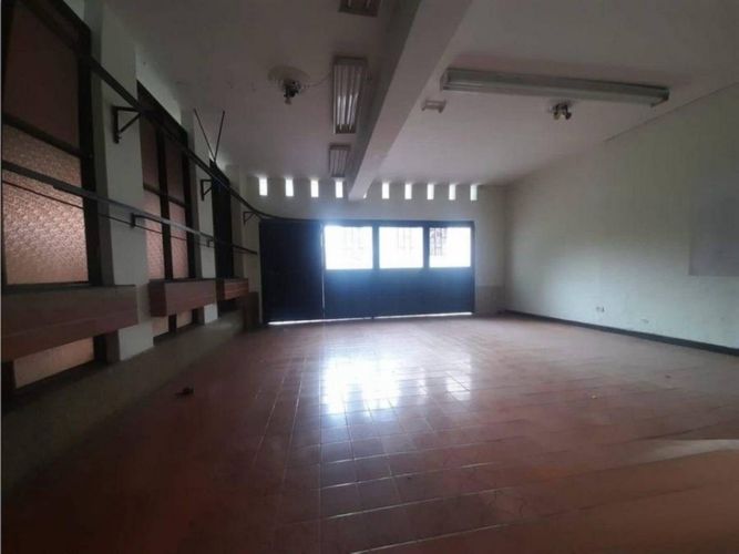 Casa de 6 alcobas en arriendo en Belen Alameda, Medellín, 330 m² · foto 10 de 21
