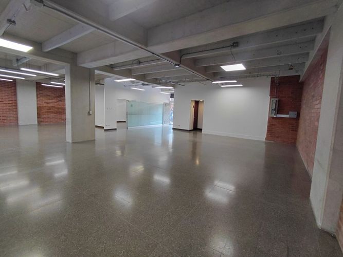 Oficina en arriendo en Shellmar, Medellín · foto 6 de 22