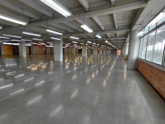 Oficina en arriendo en Shellmar, Medellín · foto 11 de 22