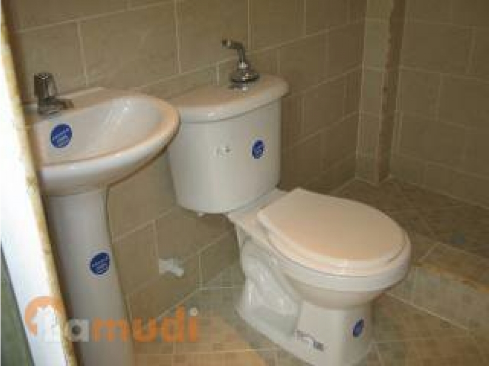 Casa en venta en Engativá, Bogotá · foto 12 de 24