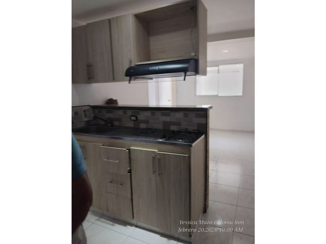 Apartaestudio en venta en Prado, Medellín, 38 m² · foto 14 de 15