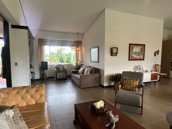 Casa de 3 alcobas en venta en Cerritos, Pereira, 1670 m² · foto 10 de 24