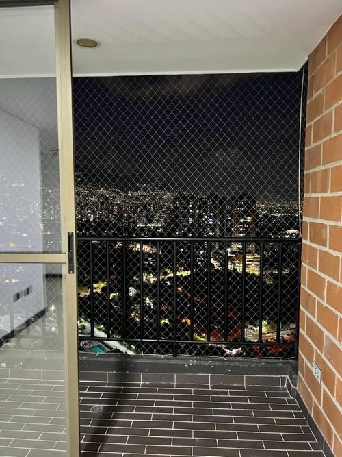 Apartamento de 2 alcobas en arriendo en Rodeo Alto, Medellín, 55 m² · foto 3 de 19