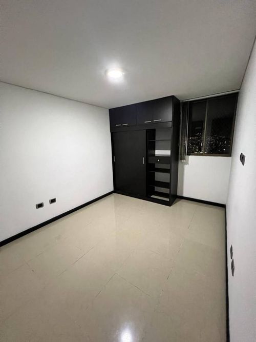 Apartamento de 2 alcobas en arriendo en Rodeo Alto, Medellín, 55 m² · foto 9 de 19