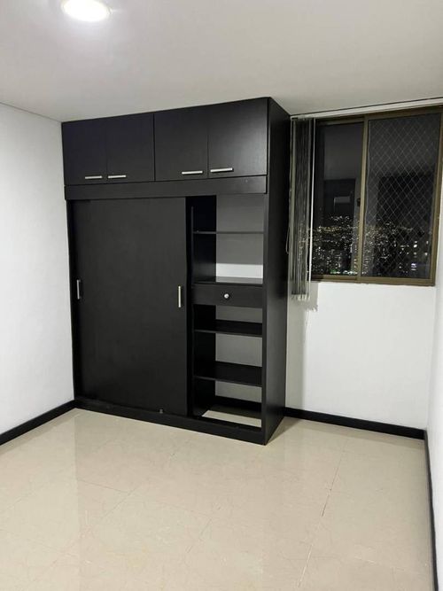 Apartamento de 2 alcobas en arriendo en Rodeo Alto, Medellín, 55 m² · foto 10 de 19