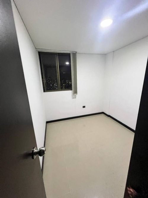 Apartamento de 2 alcobas en arriendo en Rodeo Alto, Medellín, 55 m² · foto 13 de 19