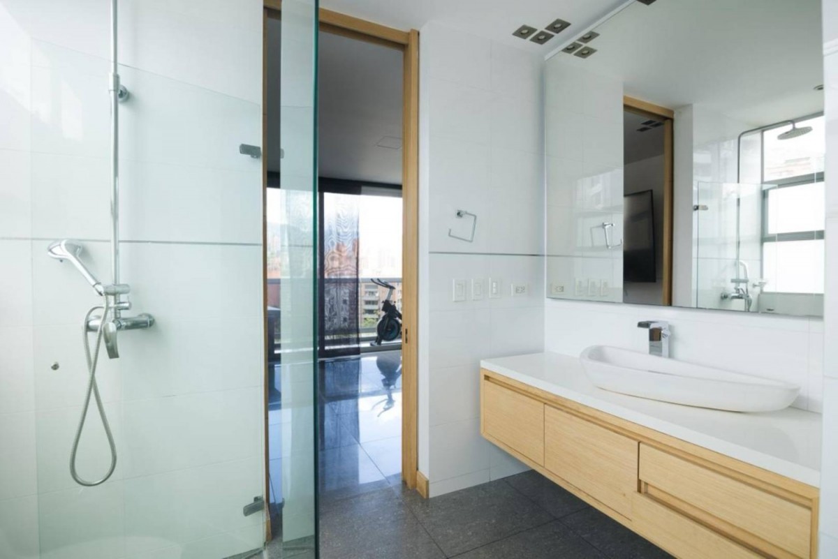 Apartamento en arriendo en Lalinde, Medellín · foto 15 de 20
