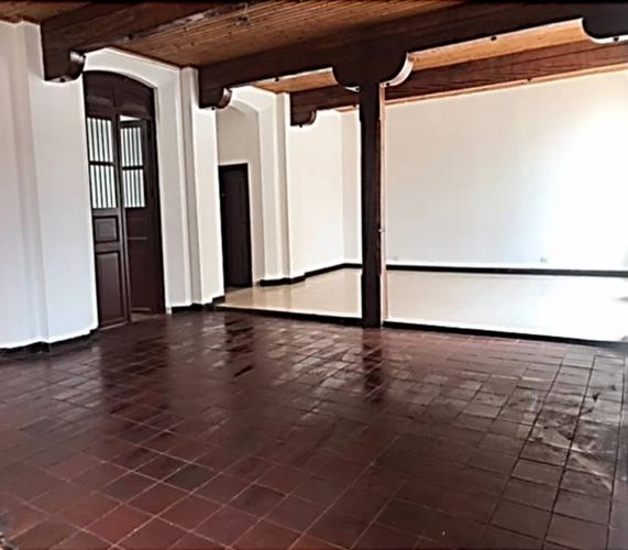 Edificio en arriendo en San Andres, Pasto, 900 m² · foto 3 de 13