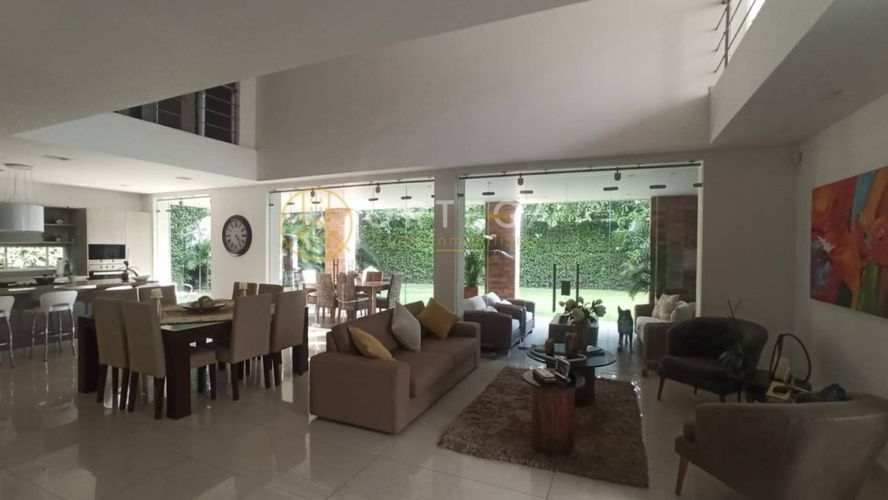 Casa de 4 alcobas en venta en Terrazas De Menzuli, Floridablanca, 424 m² · foto 4 de 24
