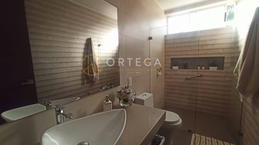 Casa de 4 alcobas en venta en Terrazas De Menzuli, Floridablanca, 424 m² · foto 19 de 24