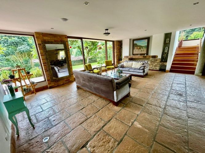 Casa de 5 alcobas en arriendo en Llano Grande, Rionegro, 400 m² · foto 11 de 24