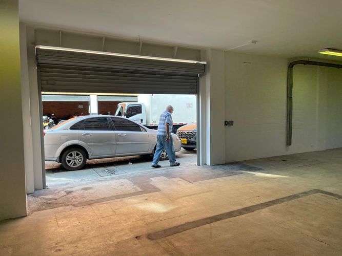 Bodega en arriendo en El Poblado, Medellín, 462 m² · foto 4 de 9