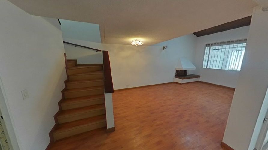 Casa de 6 alcobas en venta en Ub. Techo Bavaria, Bogotá, 162 m² · foto 5 de 19