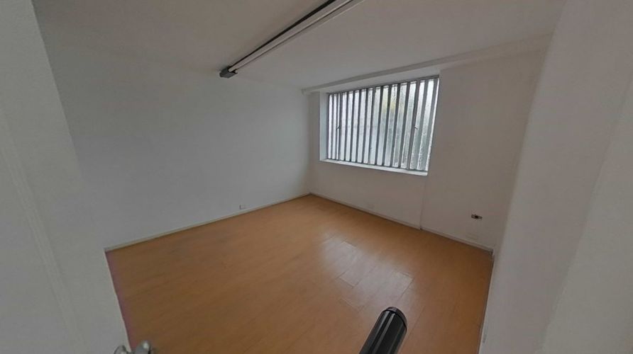 Casa de 6 alcobas en venta en Ub. Techo Bavaria, Bogotá, 162 m² · foto 8 de 19