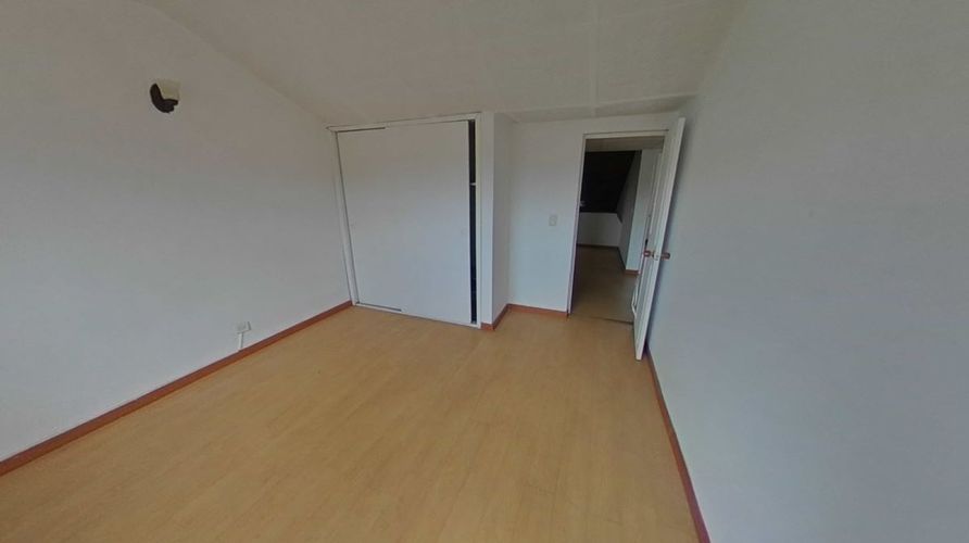 Casa de 6 alcobas en venta en Ub. Techo Bavaria, Bogotá, 162 m² · foto 9 de 19