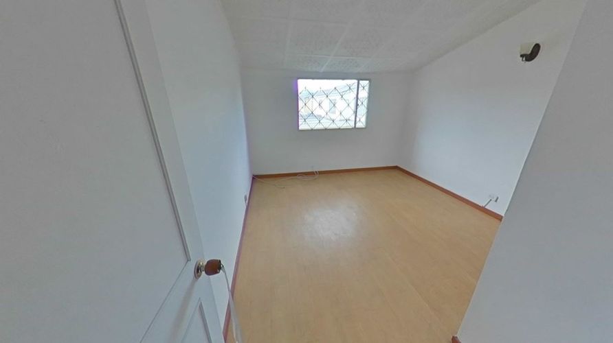 Casa de 6 alcobas en venta en Ub. Techo Bavaria, Bogotá, 162 m² · foto 14 de 19