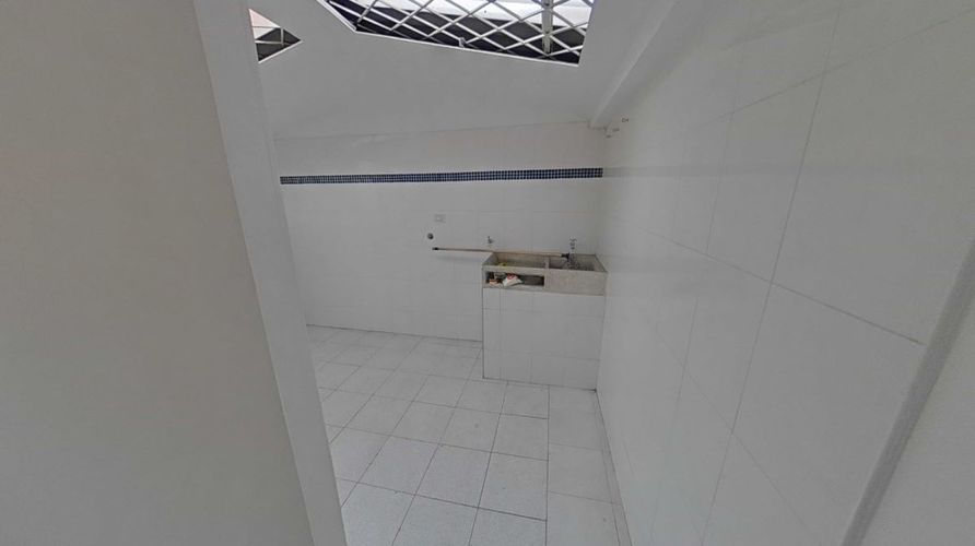 Casa de 6 alcobas en venta en Ub. Techo Bavaria, Bogotá, 162 m² · foto 17 de 19