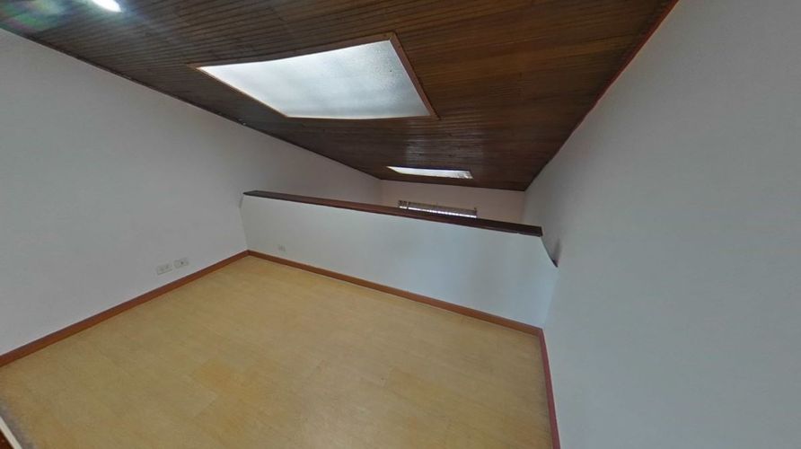 Casa de 6 alcobas en venta en Ub. Techo Bavaria, Bogotá, 162 m² · foto 19 de 19