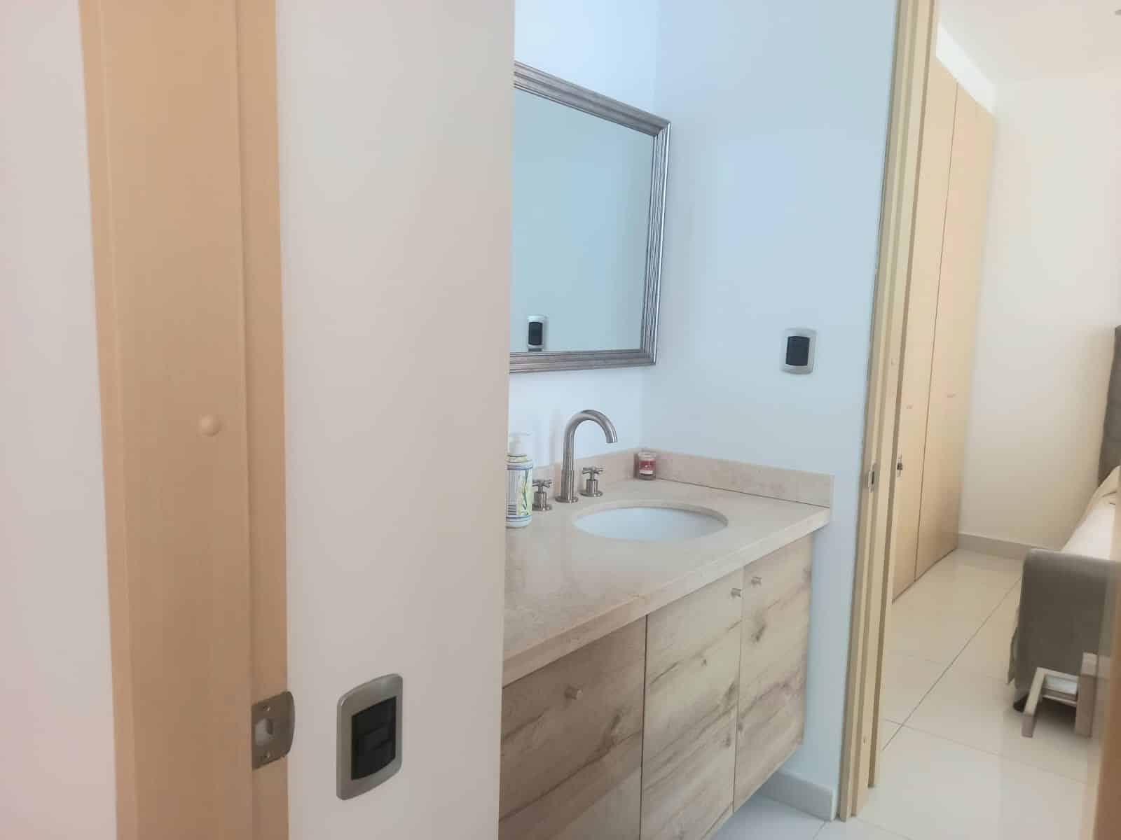 Apartamento en venta en Manga, Cartagena · foto 4 de 13