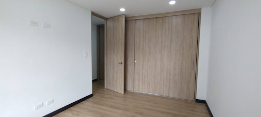 Apartamento en arriendo en Parmalat, Chía