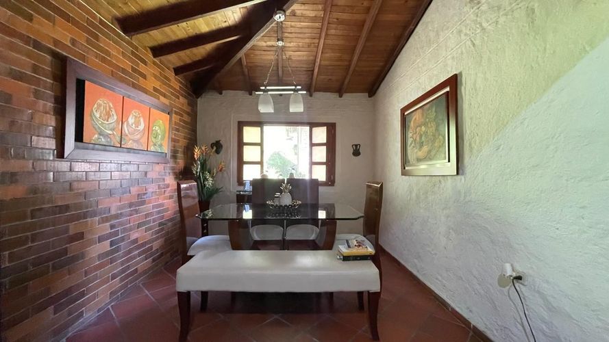 Casa de 4 alcobas en venta en Los Llanitos, Piedecuesta, 1004 m² · foto 16 de 20