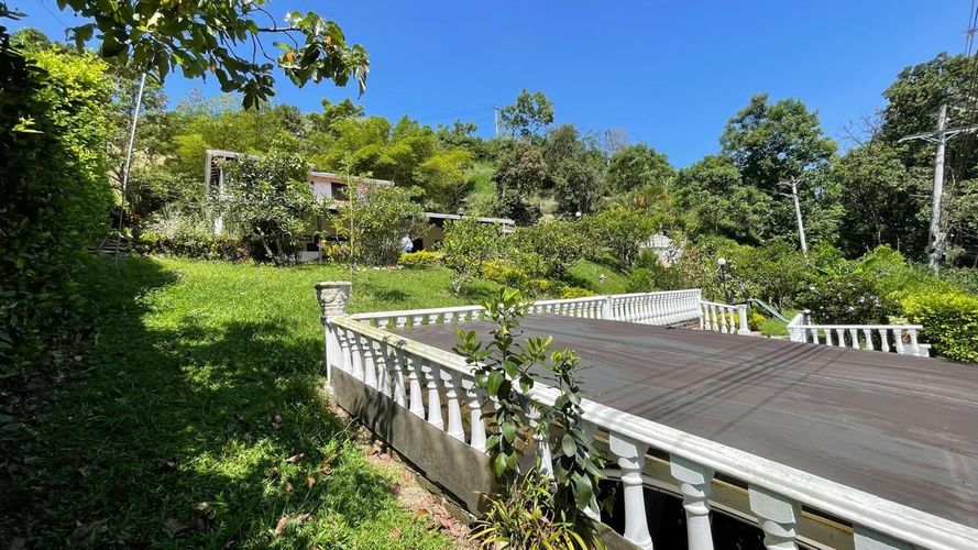 Casa de 4 alcobas en venta en Los Llanitos, Piedecuesta, 1004 m² · foto 18 de 20