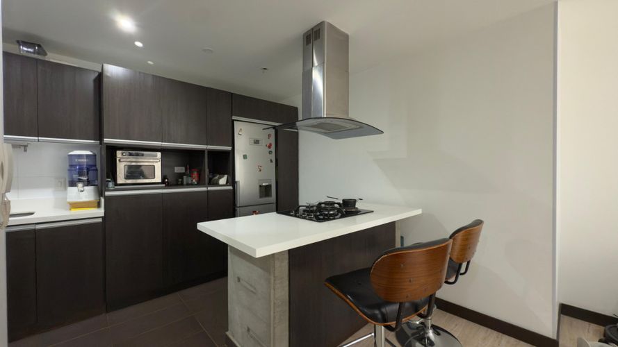 Apartamento de 2 alcobas en venta en Cedritos, Bogotá, 80 m² · foto 4 de 15