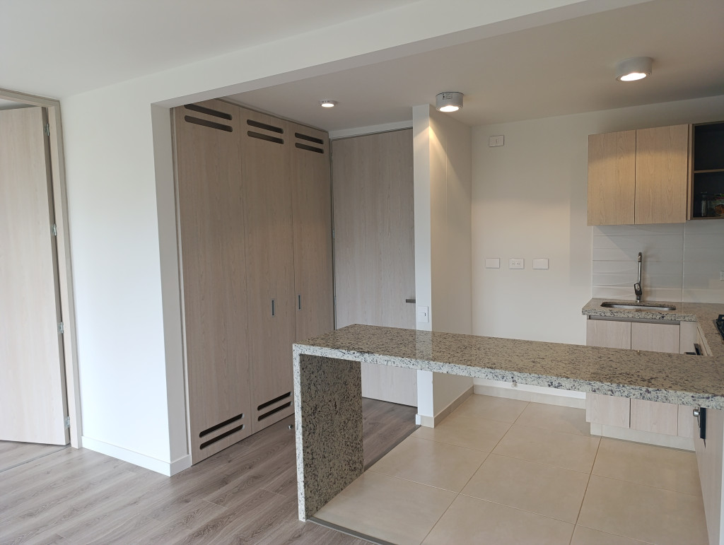Apartamento en venta en Modelia Occidental, Bogotá · foto 10 de 18