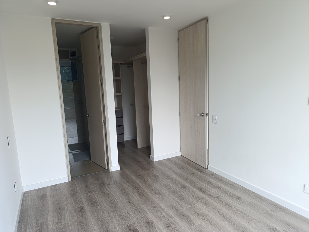 Apartamento en venta en Modelia Occidental, Bogotá · foto 12 de 18