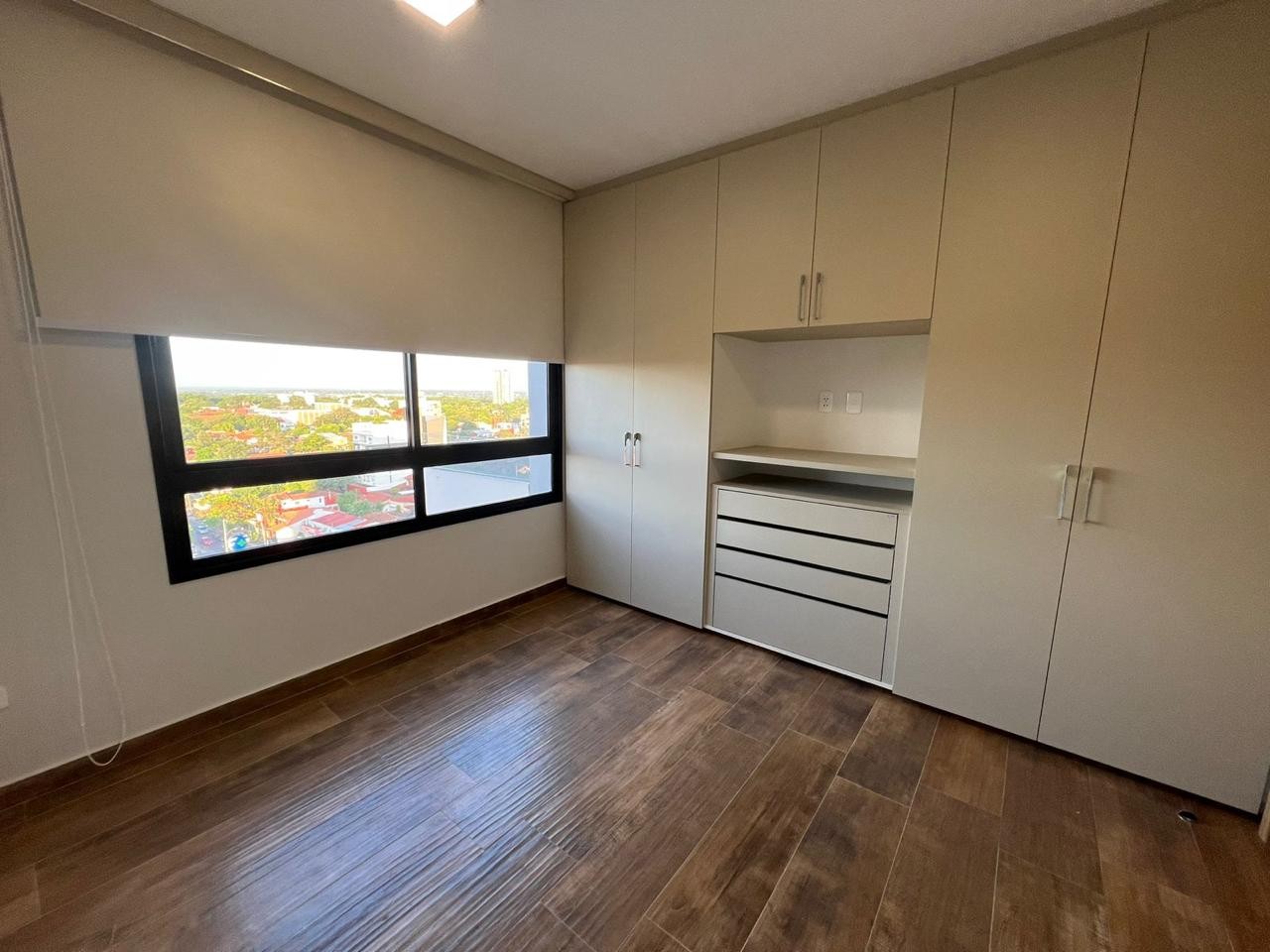 ALQUILO DPTO 1 DE DORMITORIO SOBRE MOLAS LÓPEZ — foto 3