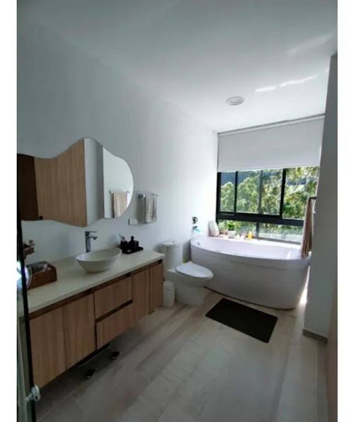 Casa de 6 alcobas en venta en La Doctora, Sabaneta · foto 12 de 24