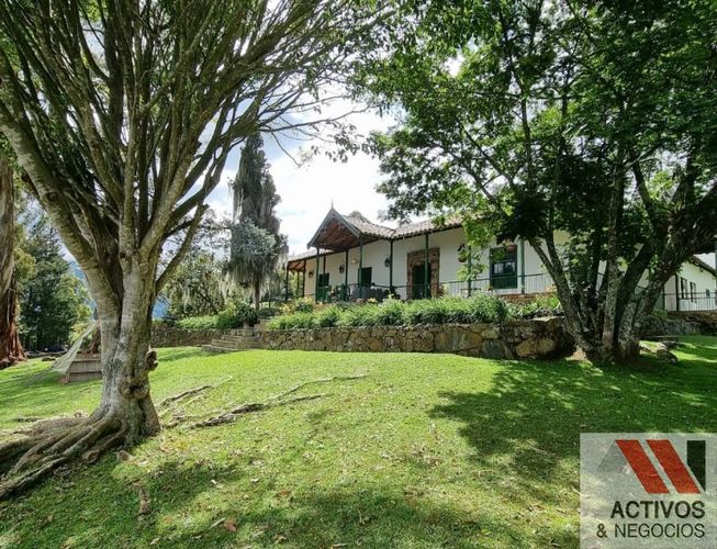 Finca en venta en San Cristobal, Medellín, 54698 m² · foto 4 de 21