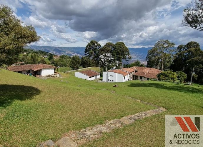 Finca en venta en San Cristobal, Medellín, 54698 m² · foto 8 de 21